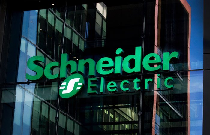 Путин разрешил продажу самарского завода Schneider Electric российскому инвестору