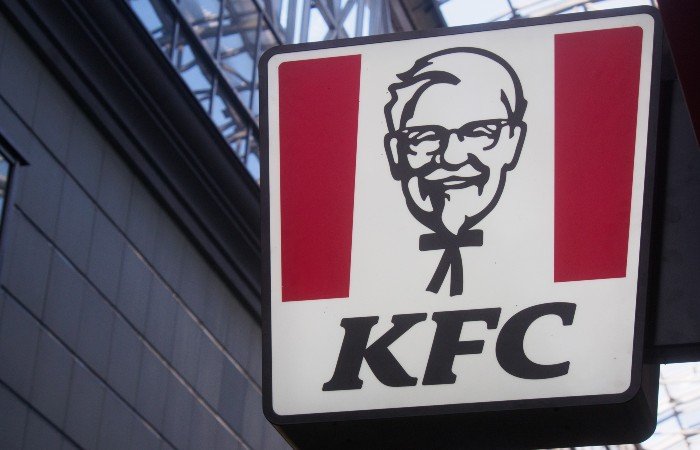 Российская дочка владельца сети ресторанов KFC сменила название на "Юнирест"