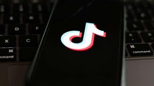 TikTok возобновил работу в США на фоне заявлений Трампа