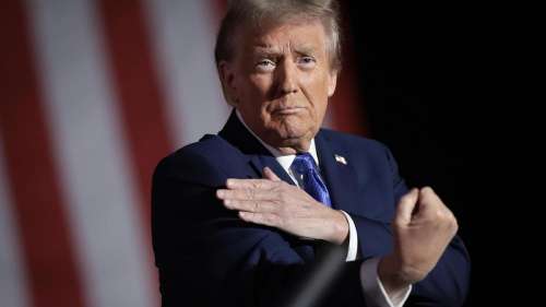 Трамп: Американские войска нанесли авиаудар по члену "Аль-Каиды" в Сирии