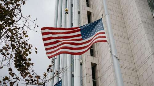 Вэнс признался, чего хотят США в переговорах с Киевом и Москвой