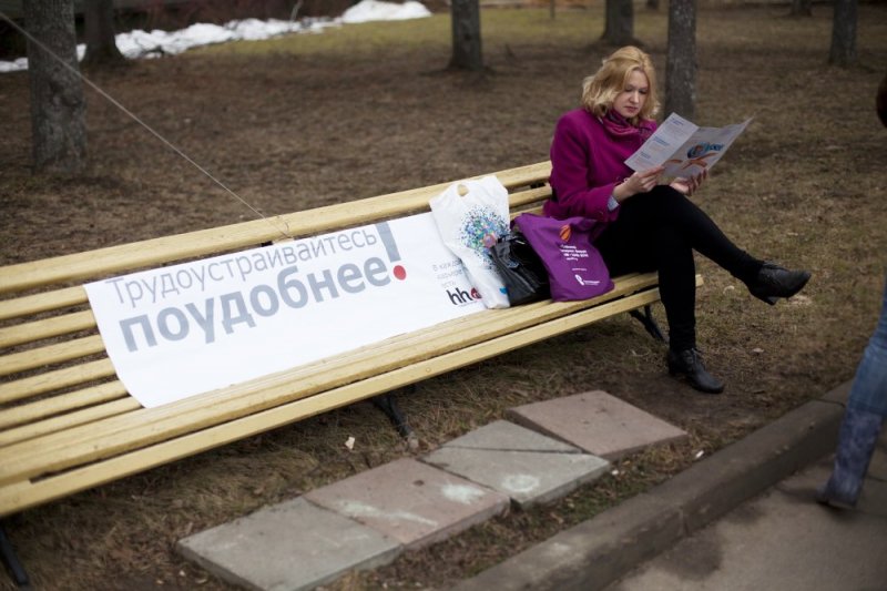 Захарова: Потрясены сообщениями о смерти главы МИД Беларуси Владимира Макея - Российская газета